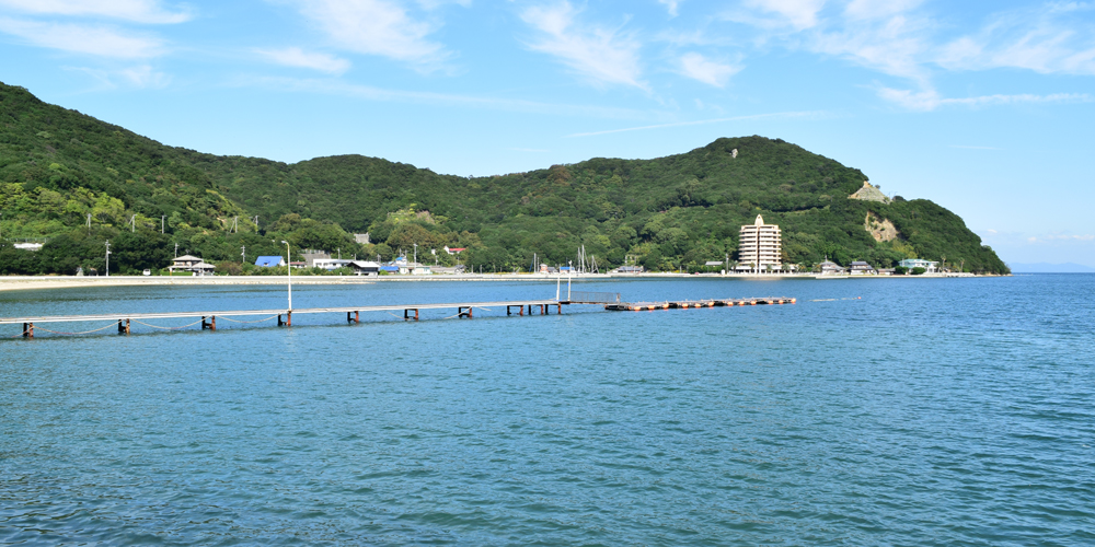 愛艇を係留できる、瀬戸内海の離島・香川県小豆島旅行におすすめの海沿いホテル、宿、コテージ「シータイガーアイランドイン小豆島」の係留・専用桟橋