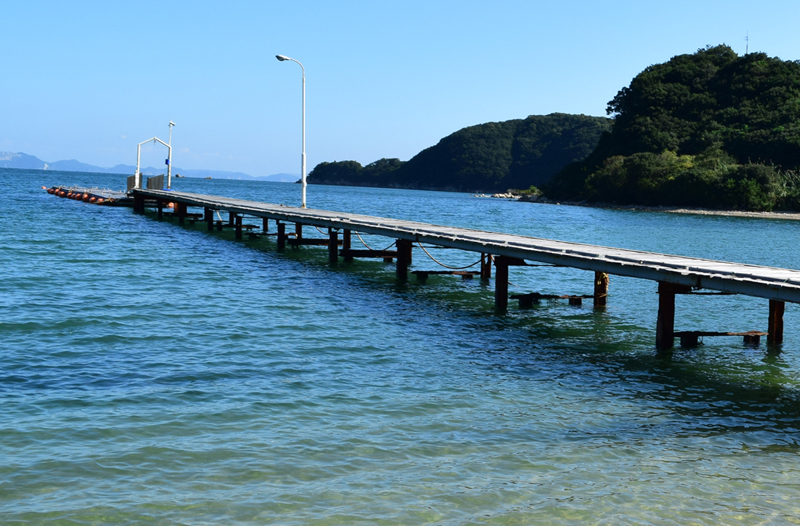 レンタルボートができる、瀬戸内海の離島・香川県小豆島旅行におすすめの海沿いホテル、宿、コテージ「シータイガーアイランドイン小豆島」の係留・専用桟橋