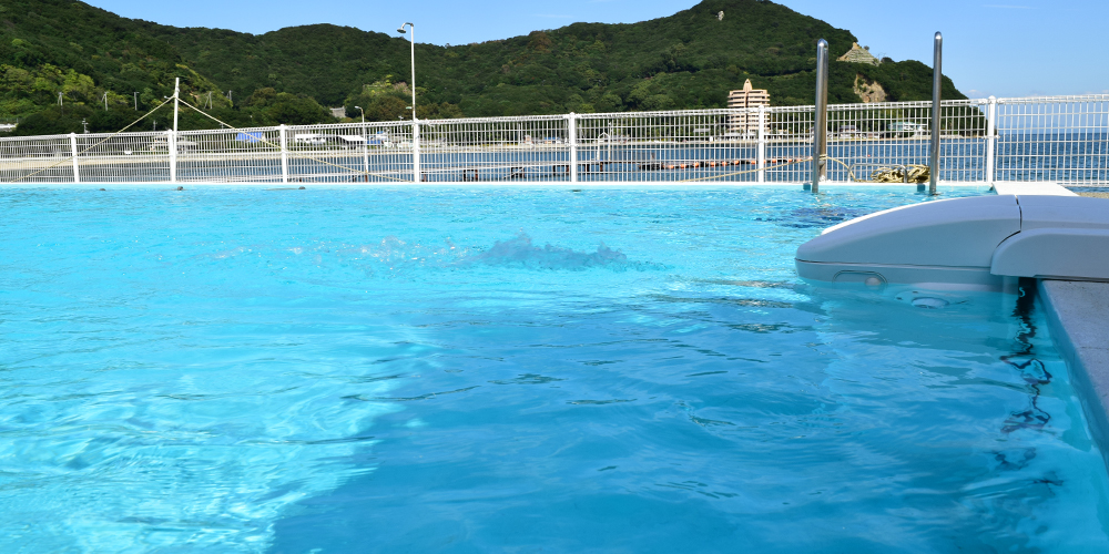 瀬戸内海の離島・香川県小豆島旅行におすすめの海沿いホテル、宿、コテージ「シータイガーアイランドイン小豆島」のプール