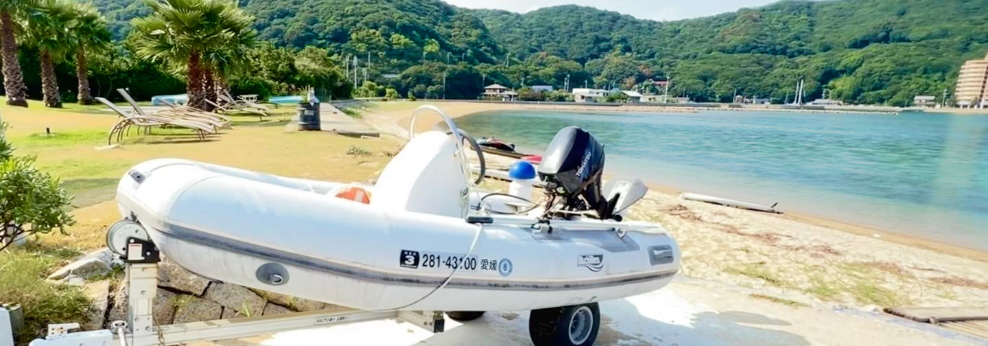 レンタルボートができる、瀬戸内海の離島・香川県小豆島旅行におすすめの海沿いホテル、宿、コテージ「シータイガーアイランドイン小豆島」の係留・専用桟橋