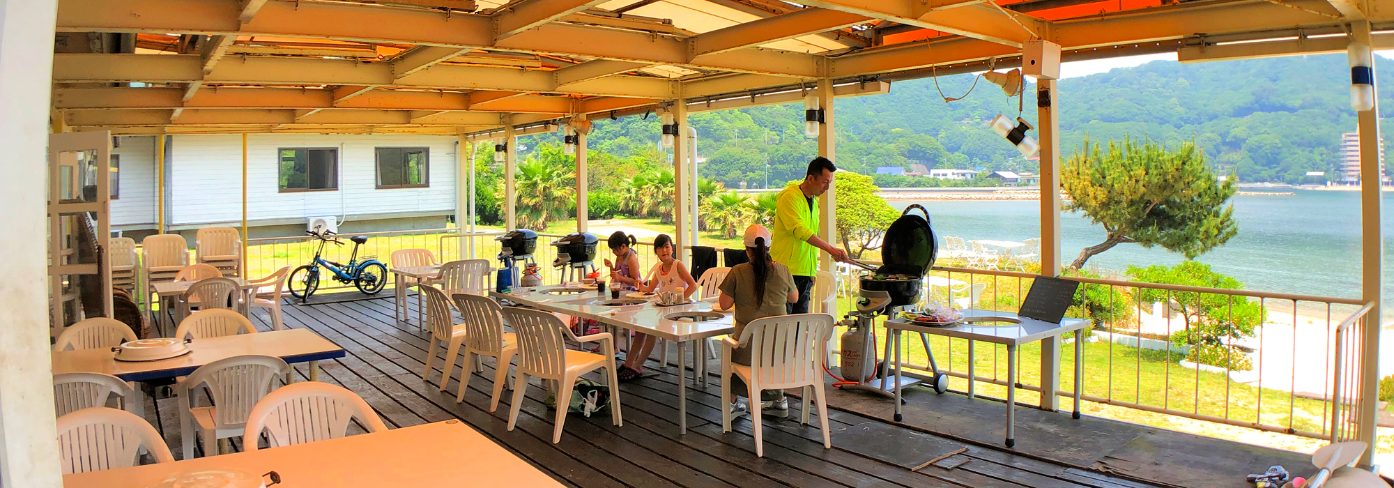 瀬戸内海の離島・香川県小豆島旅行におすすめの海沿いホテル、宿、コテージ、シータイガーアイランドイン小豆島の宿泊プラン「夕食BBQプラン」瀬戸内海の美しい海を眺めながらテラスでバーベキューをお楽しみいただけます。 