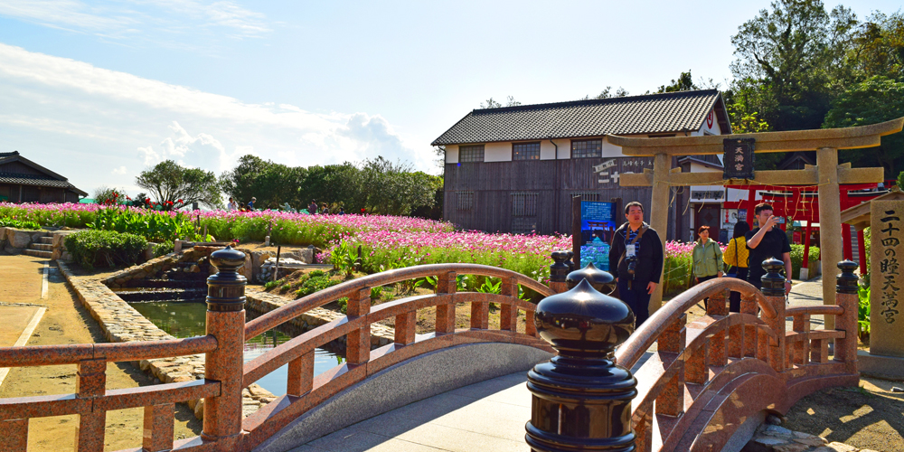 二十四の瞳映画村には神社もまります