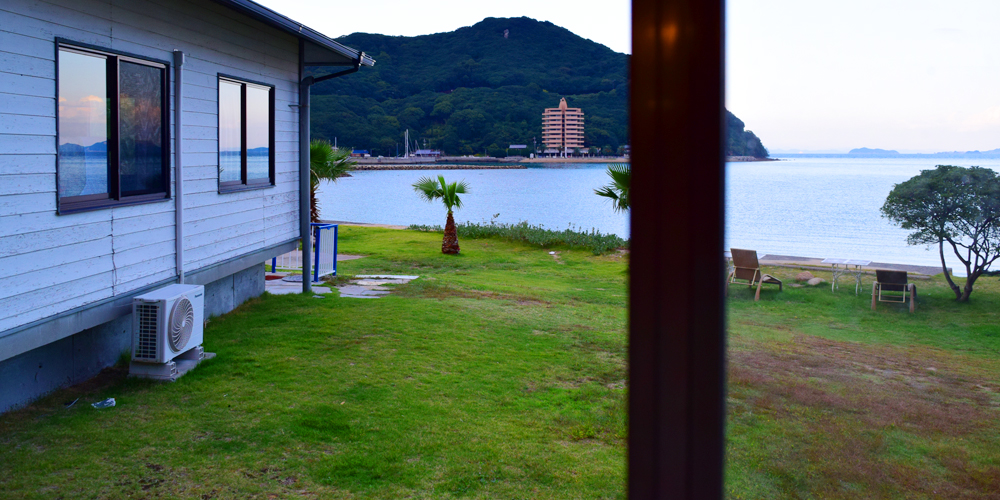 「シータイガーアイランドイン小豆島」の海が見えるコテージ「和室7号棟」